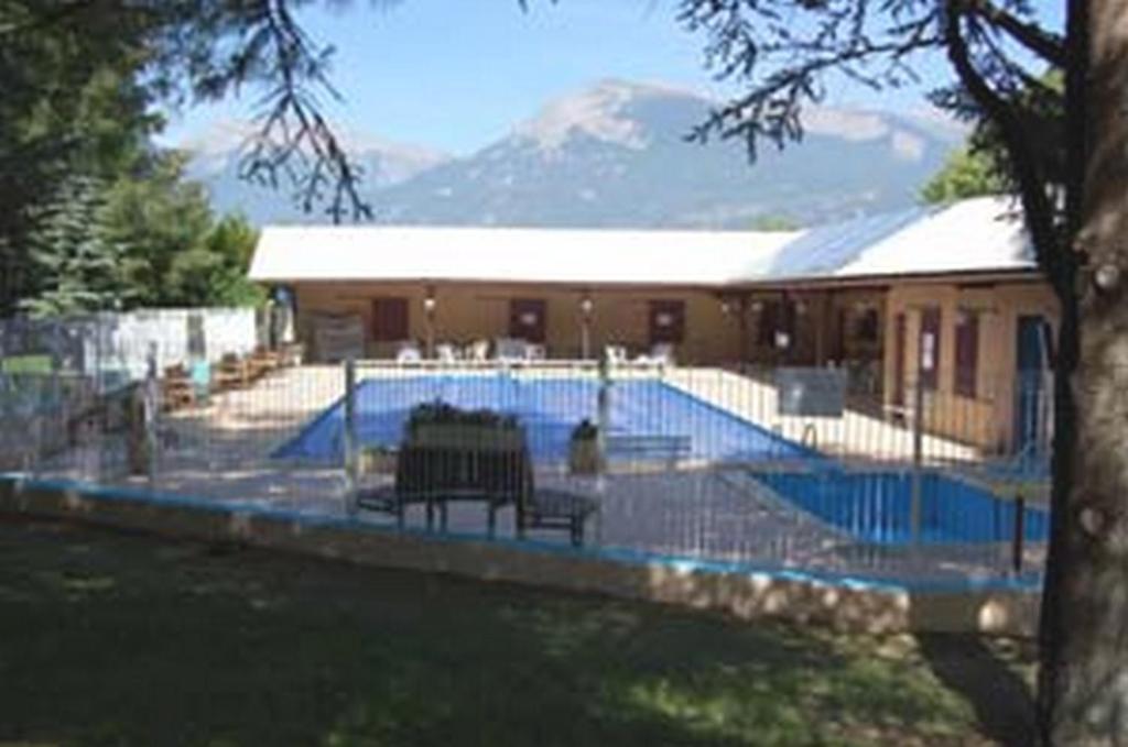 Hotel Les Barnieres Гийестр Экстерьер фото